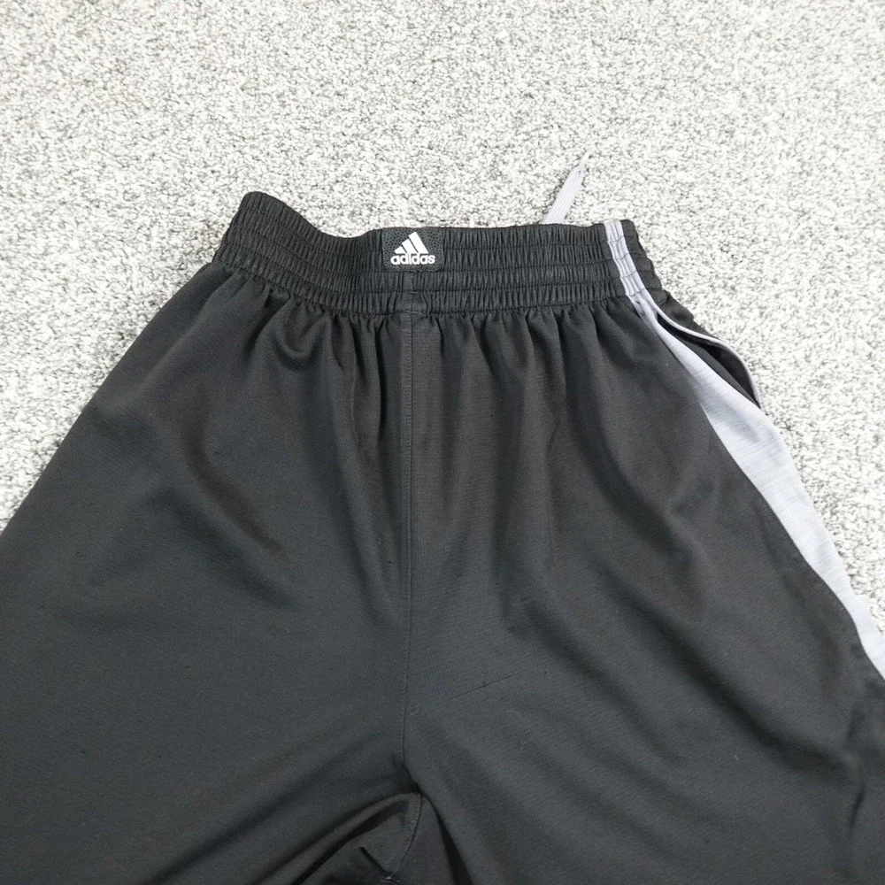 Adidas Shorts Mens Small Black Gray Basketball Athletic‎ Track Gym Run Jog Sport